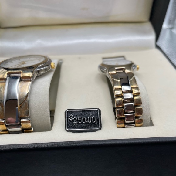 Geneva quartz watch set of His and Her’s watches - Picture 4 of 11